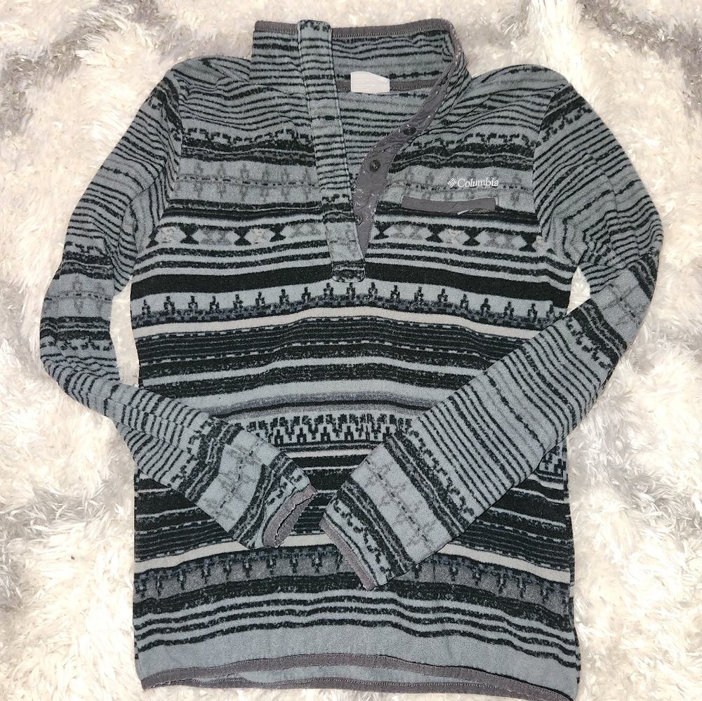 Columbia pullover